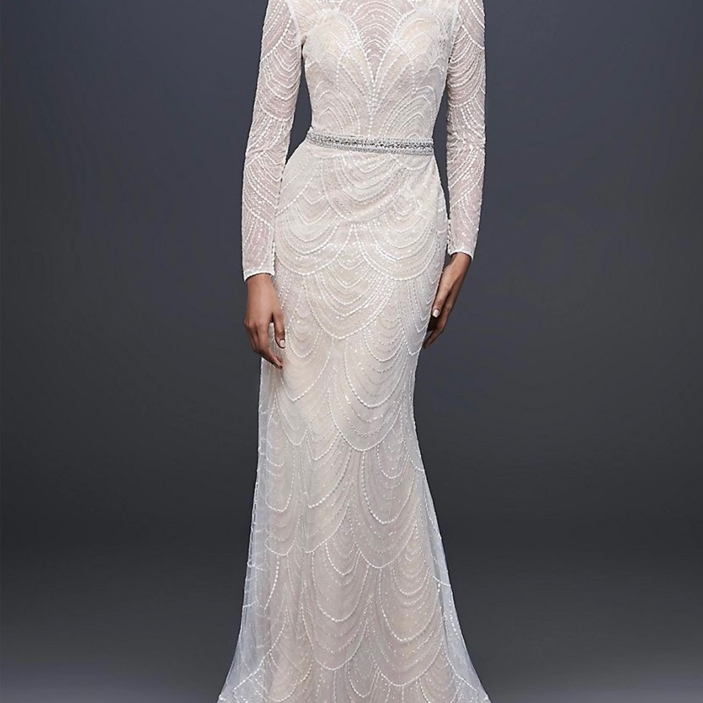 Plus size wedding dress